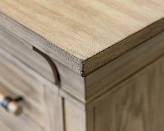 Willow Lane Natural Oak Credenza details