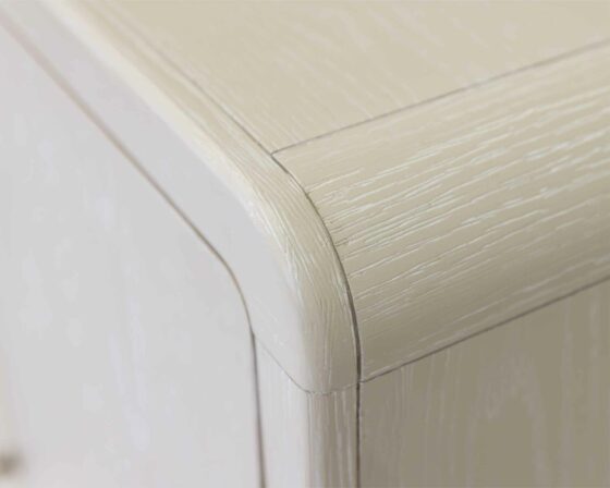 Camden White Four Door Console - detail corner